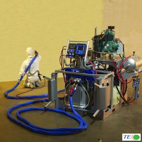 Máy phun foam và polyurea E-20